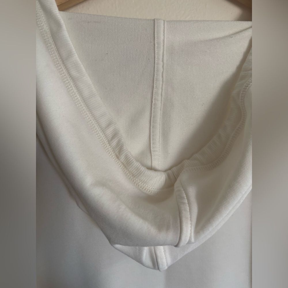 Lauren Ralph Lauren White/Cream Cross Front Hoodie Size Large - Picture 6 of 7